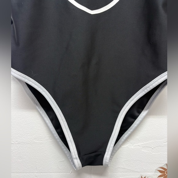 NFL Black and Gray Raiders Bodysuit - Picture 3 of 14